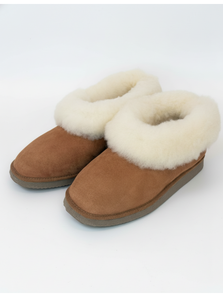 Women Slippers Chestnut